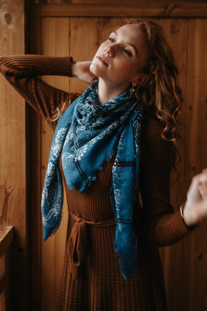 Moon Jacquard Wool Scarf